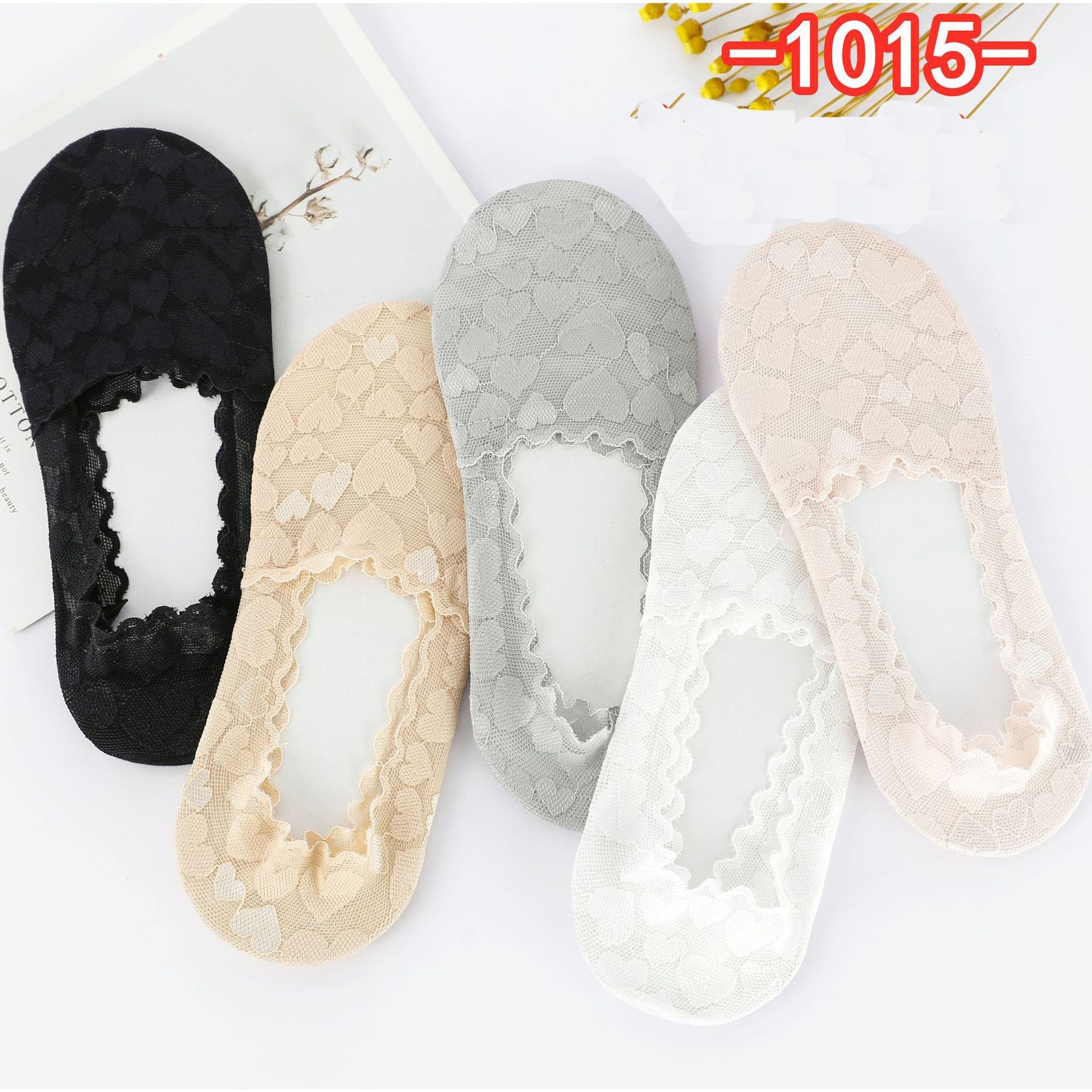 MOQ 10Pairs  Simple Lace Invisible Boat Socks Wholesale