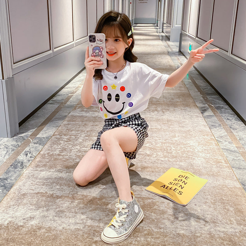2022 New Girls Summer In The Big Children's Clothing Smiley Short-sleeved T-shirt Plaid Shorts Two-piece Set