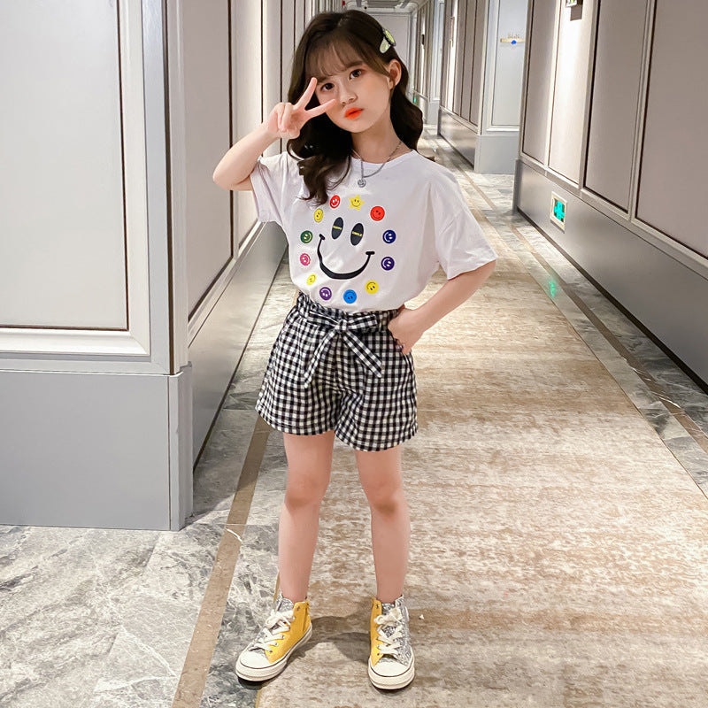 2022 New Girls Summer In The Big Children's Clothing Smiley Short-sleeved T-shirt Plaid Shorts Two-piece Set