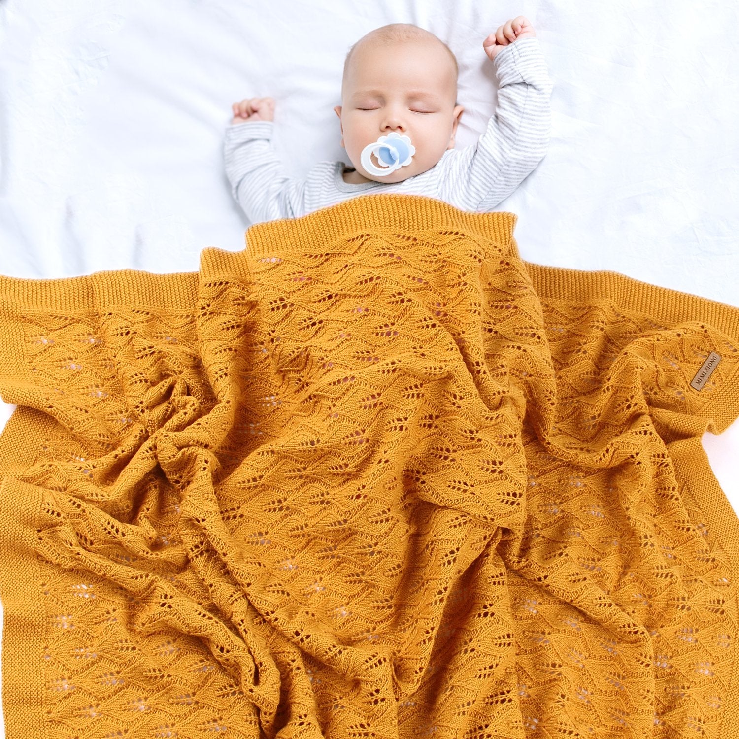 Baby Blanket Knitting Leaf Hollow Hug Blanket Baby Windproof Cover Wholesale Baby Clothes