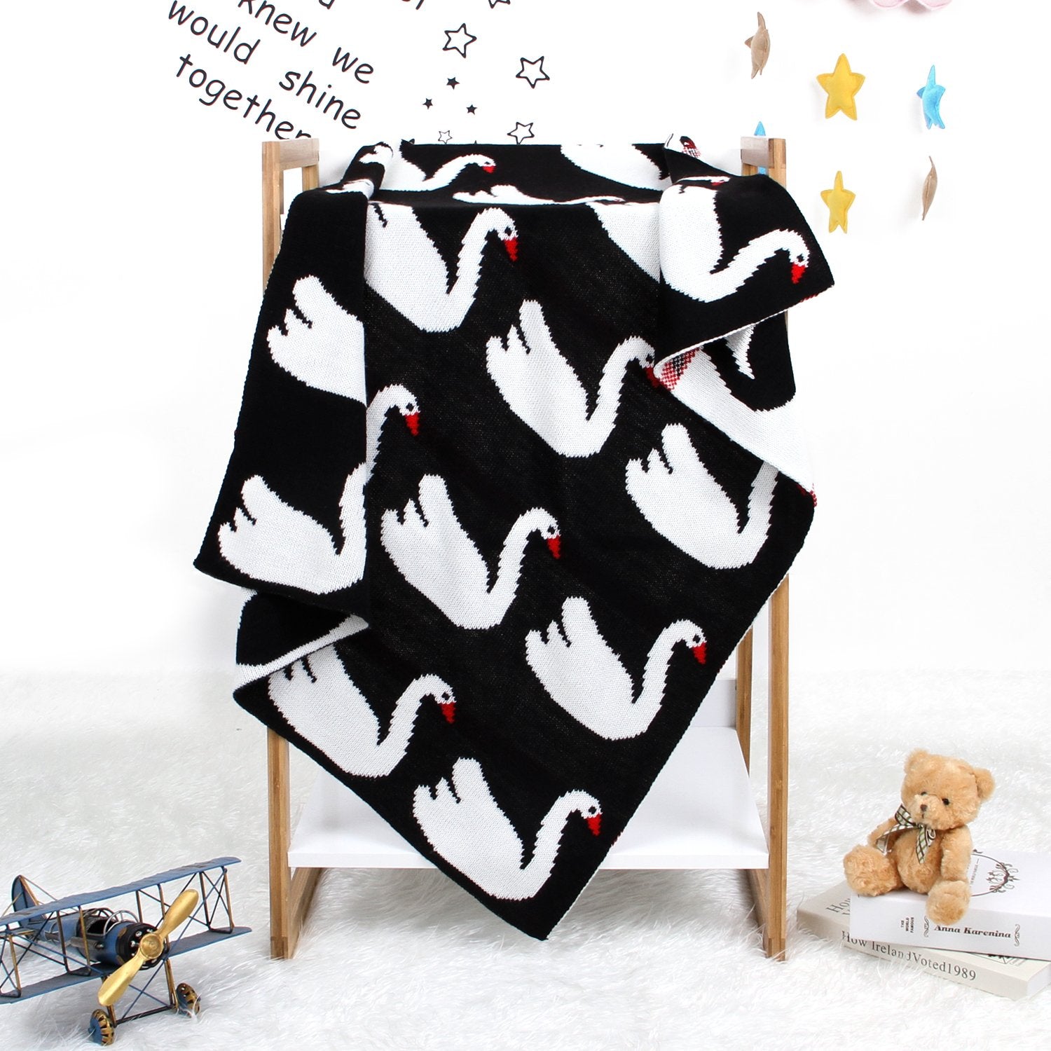 Baby Knitted Blanket Cartoon Swan Baby Outing Hugging Blanket Baby Wholesale Clothing