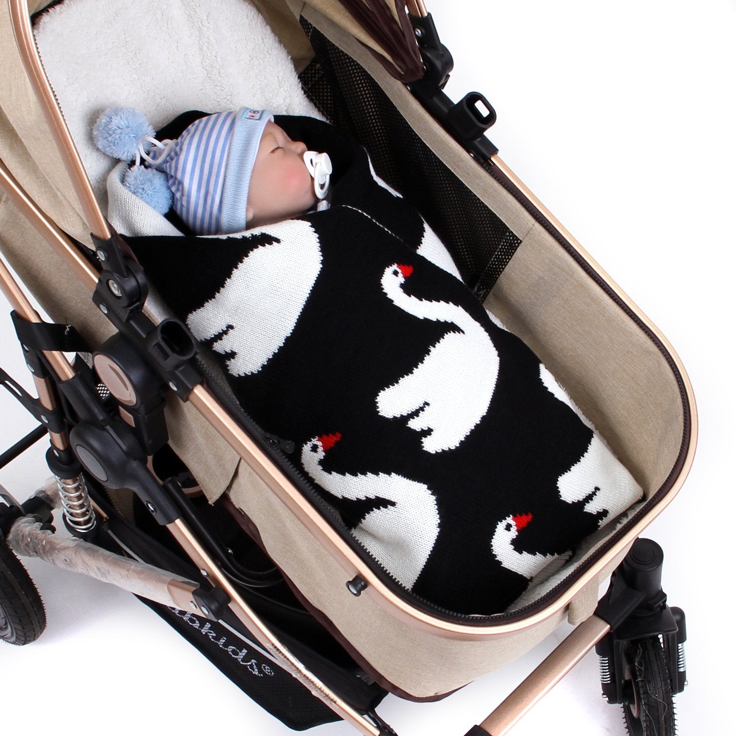 Baby Knitted Blanket Cartoon Swan Baby Outing Hugging Blanket Baby Wholesale Clothing