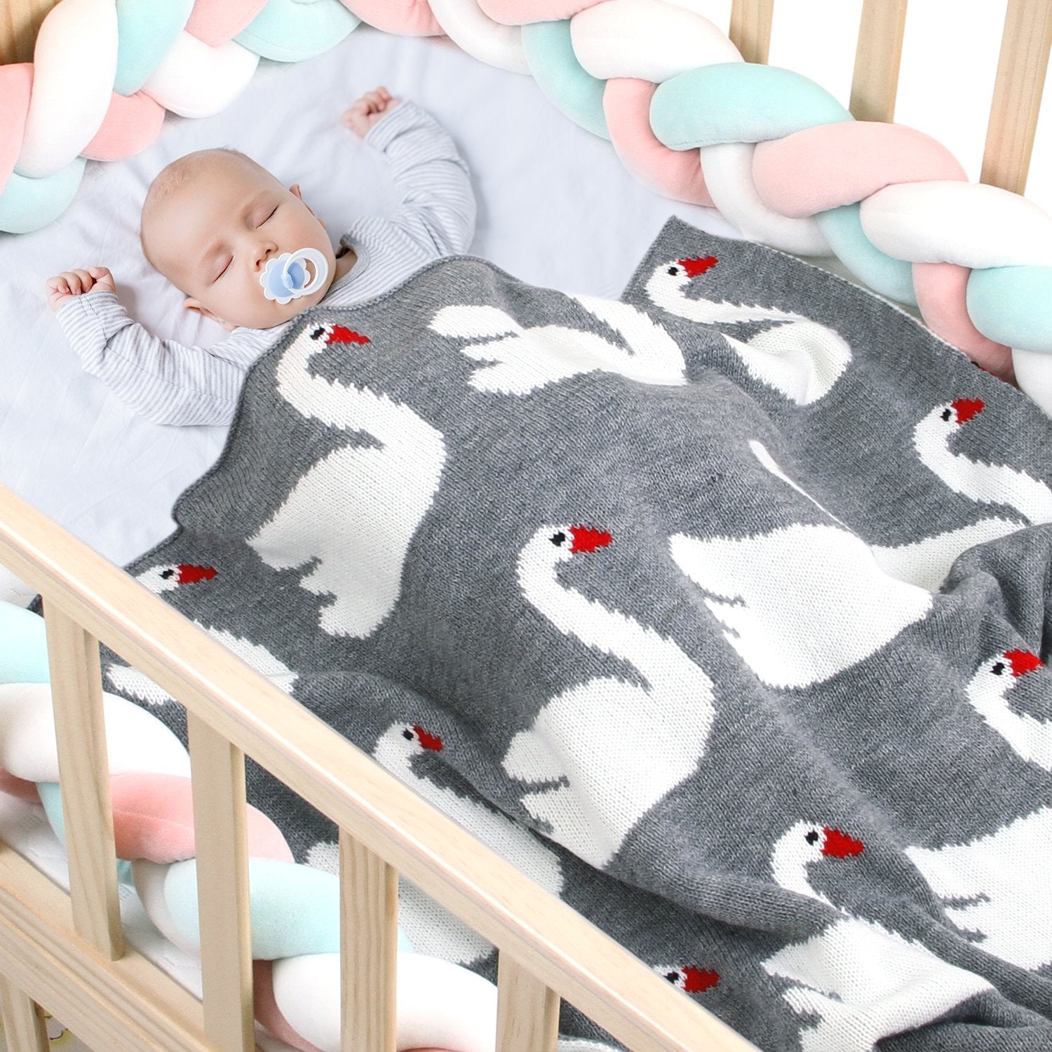 Baby Knitted Blanket Cartoon Swan Baby Outing Hugging Blanket Baby Wholesale Clothing