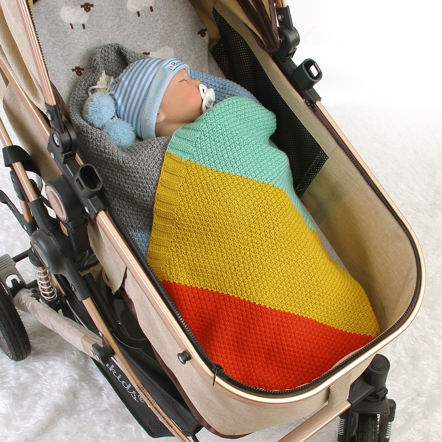 Baby Knitted Rainbow Carpet Blanket Baby Stroller Cover Quilt Baby Clothes Wholesale