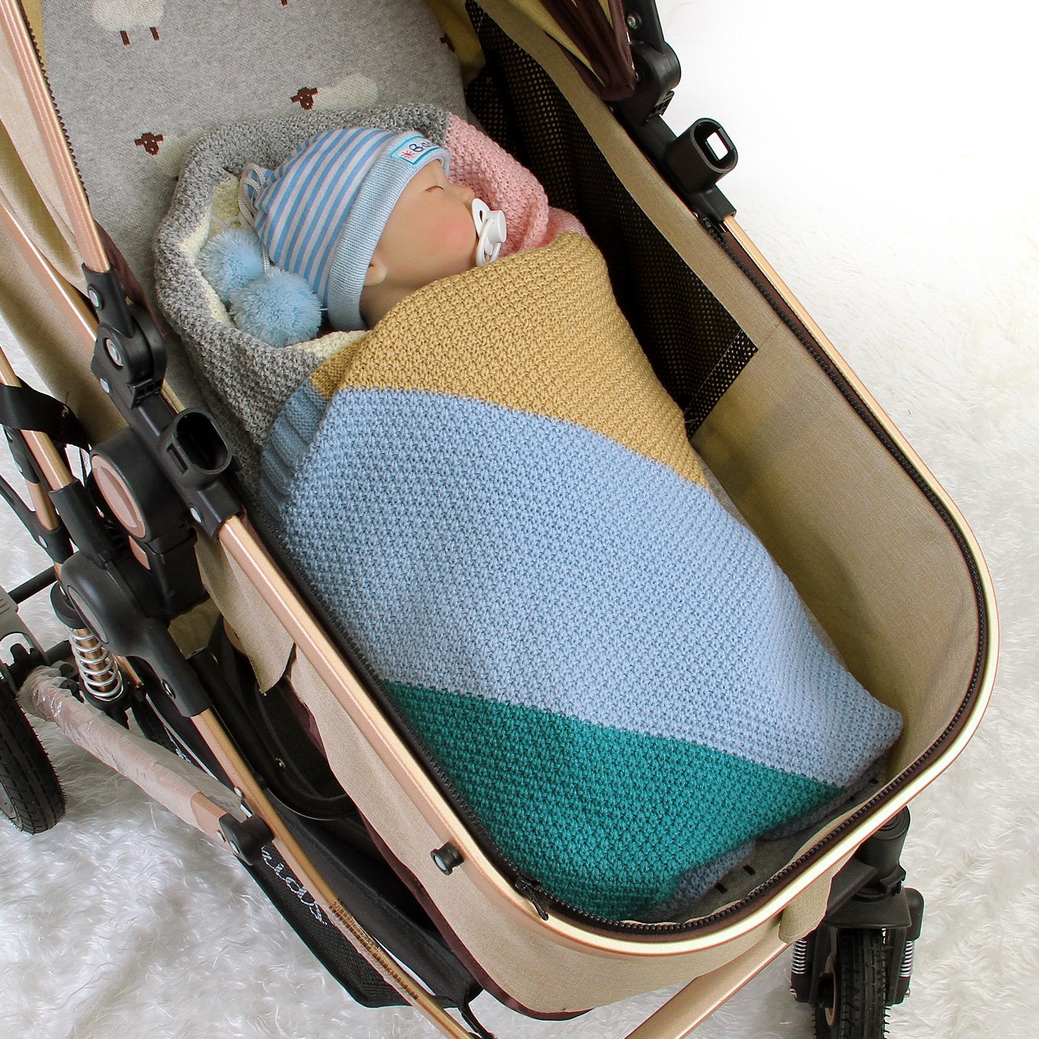 Baby Knitted Rainbow Carpet Blanket Baby Stroller Cover Quilt Baby Clothes Wholesale