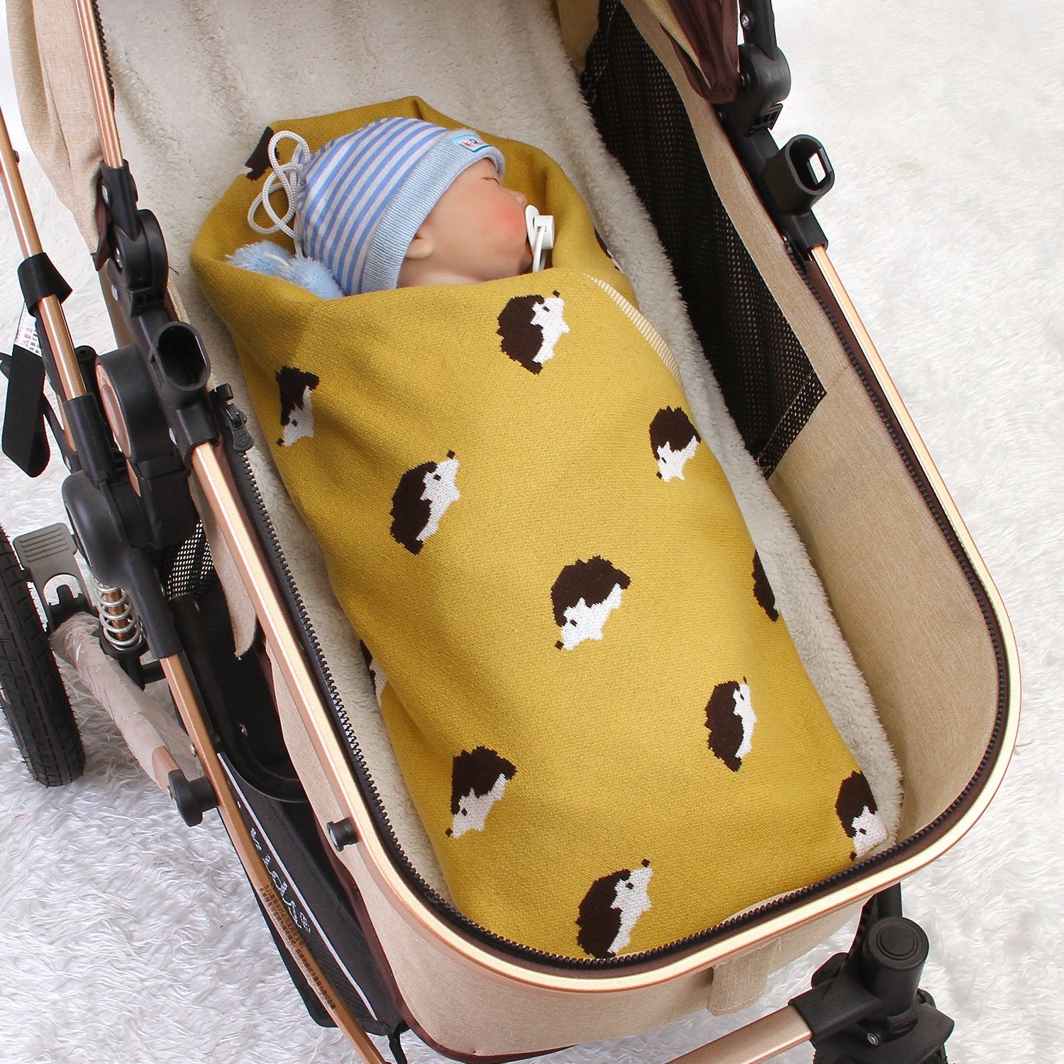 Baby Spring And Autumn Cover Blanket Cartoon Little Hedgehog Knitted Blanket Baby Holding Blanket Baby Clothes Wholesale