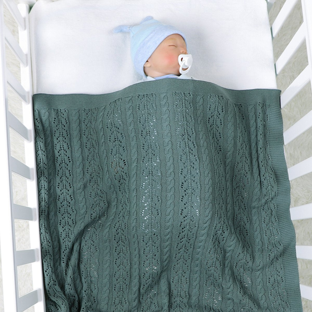 Infant Knitted Hollow Infant Hold Blanket Baby Stroller Cover Quilt Baby Clothes Wholesale