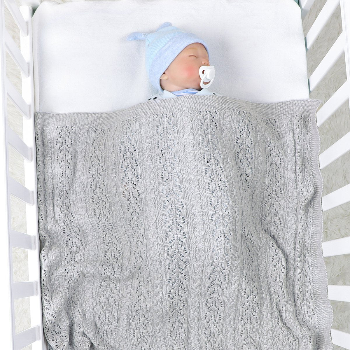 Infant Knitted Hollow Infant Hold Blanket Baby Stroller Cover Quilt Baby Clothes Wholesale