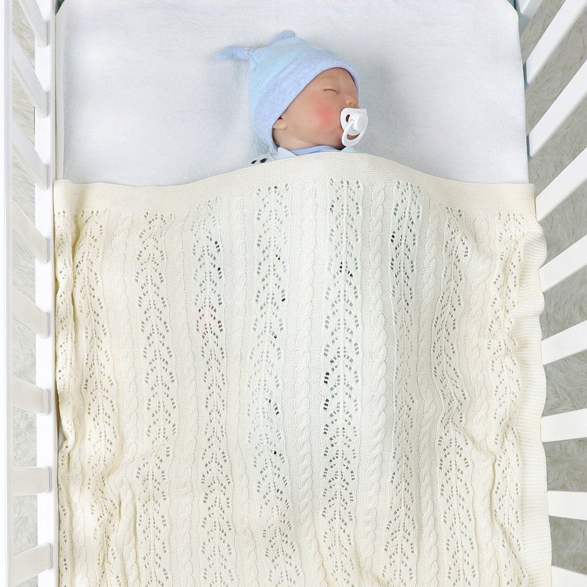 Infant Knitted Hollow Infant Hold Blanket Baby Stroller Cover Quilt Baby Clothes Wholesale