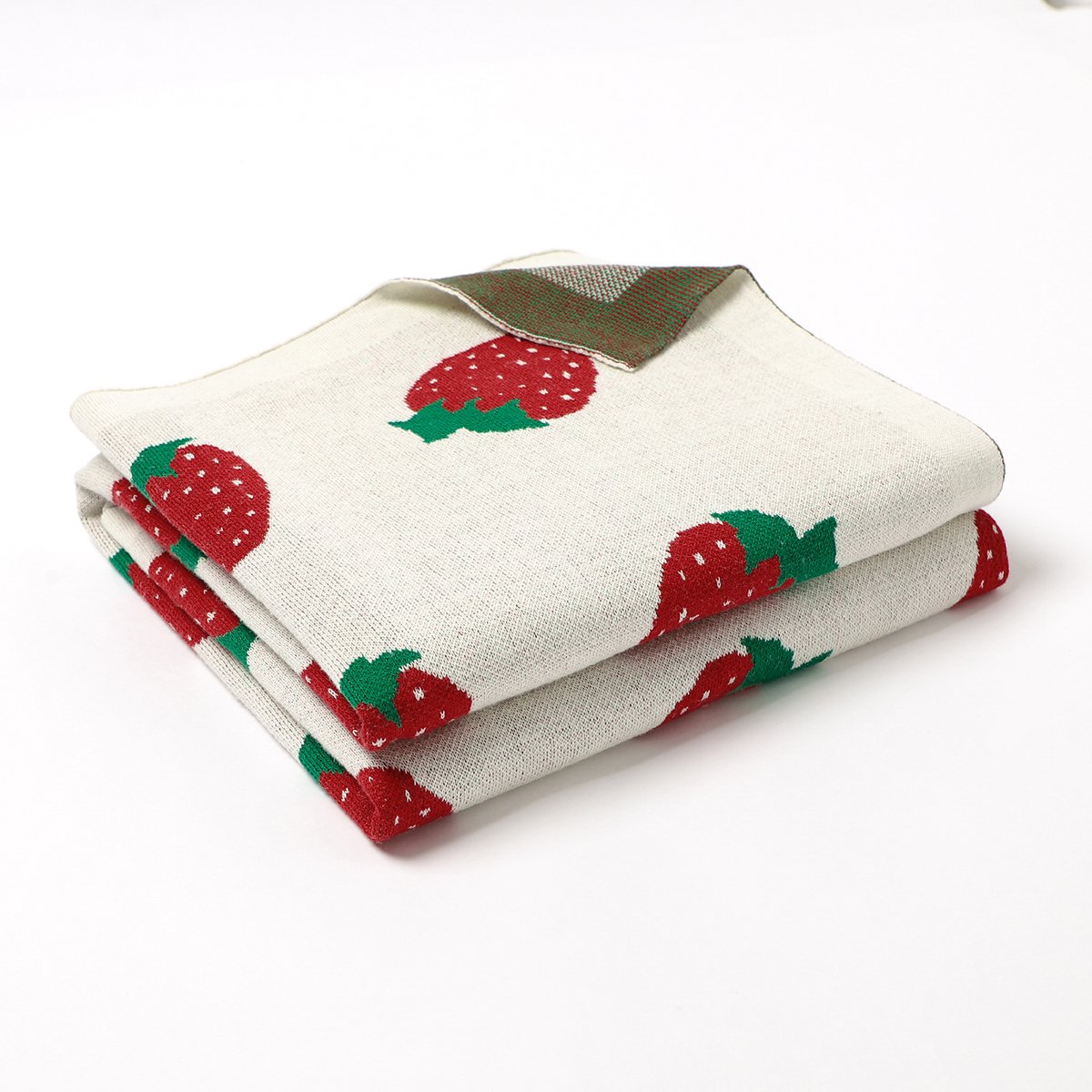 Infant Knitted Pure Cotton Cute Strawberry Jacquard Baby Blanket Wholesale Baby