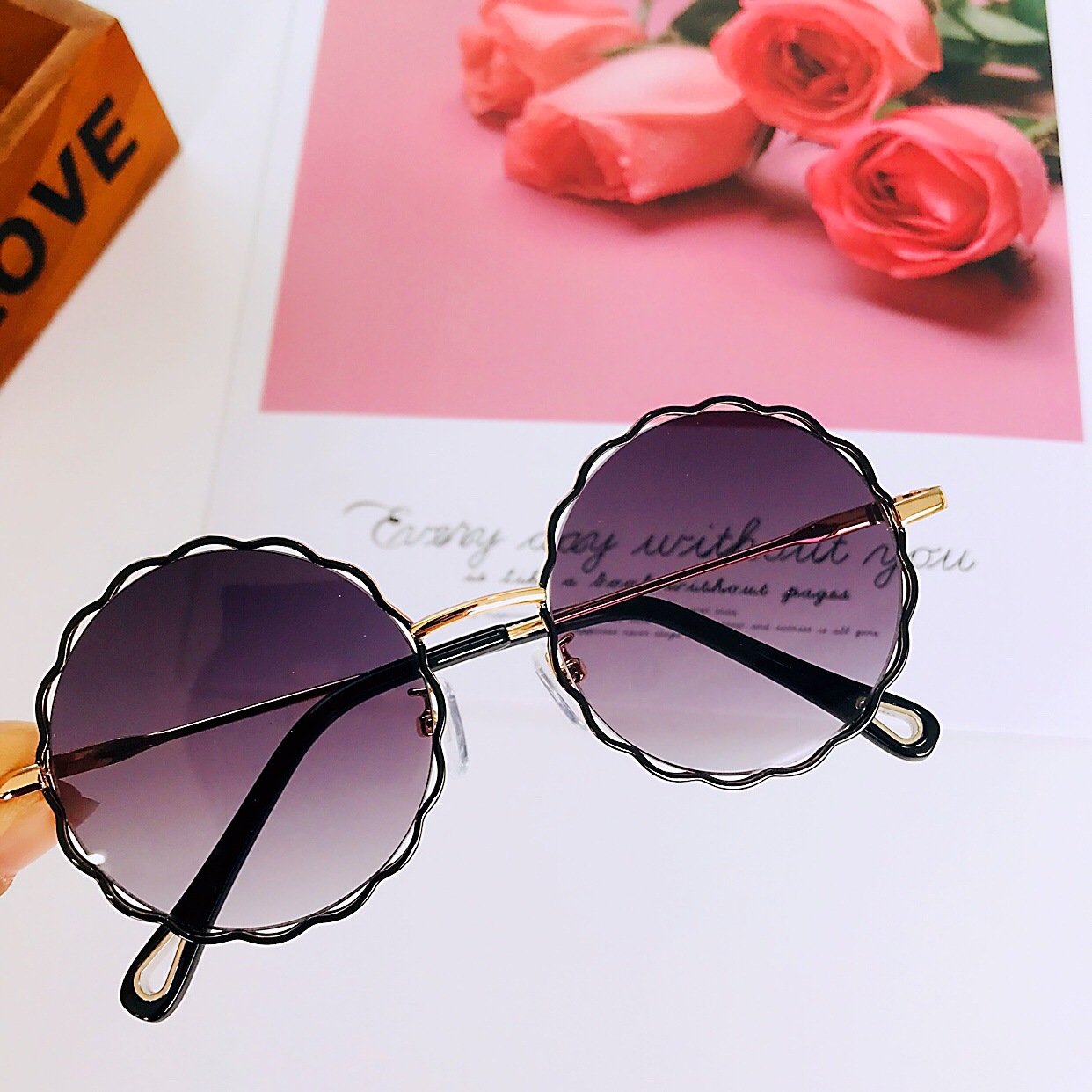 Lace Fashion Street Round Frame Sunglasses Accessories Wholesale