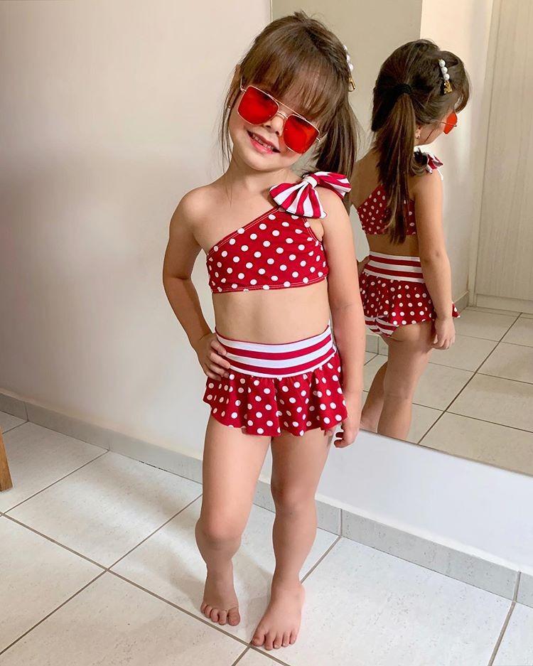 Girls Bow Decor Oblique Shoulder Polka Dot Top & Shorts Swimming Suit Toddler 2 Piece Swimsuit