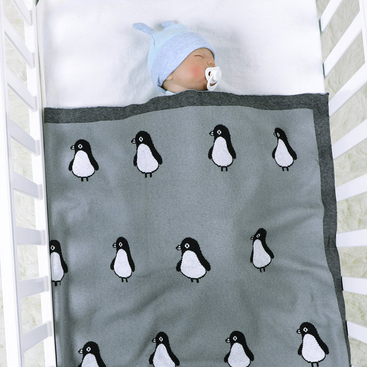 Penguin Jacquard Blanket For Babies And Toddlers Wholesale Baby Clothes