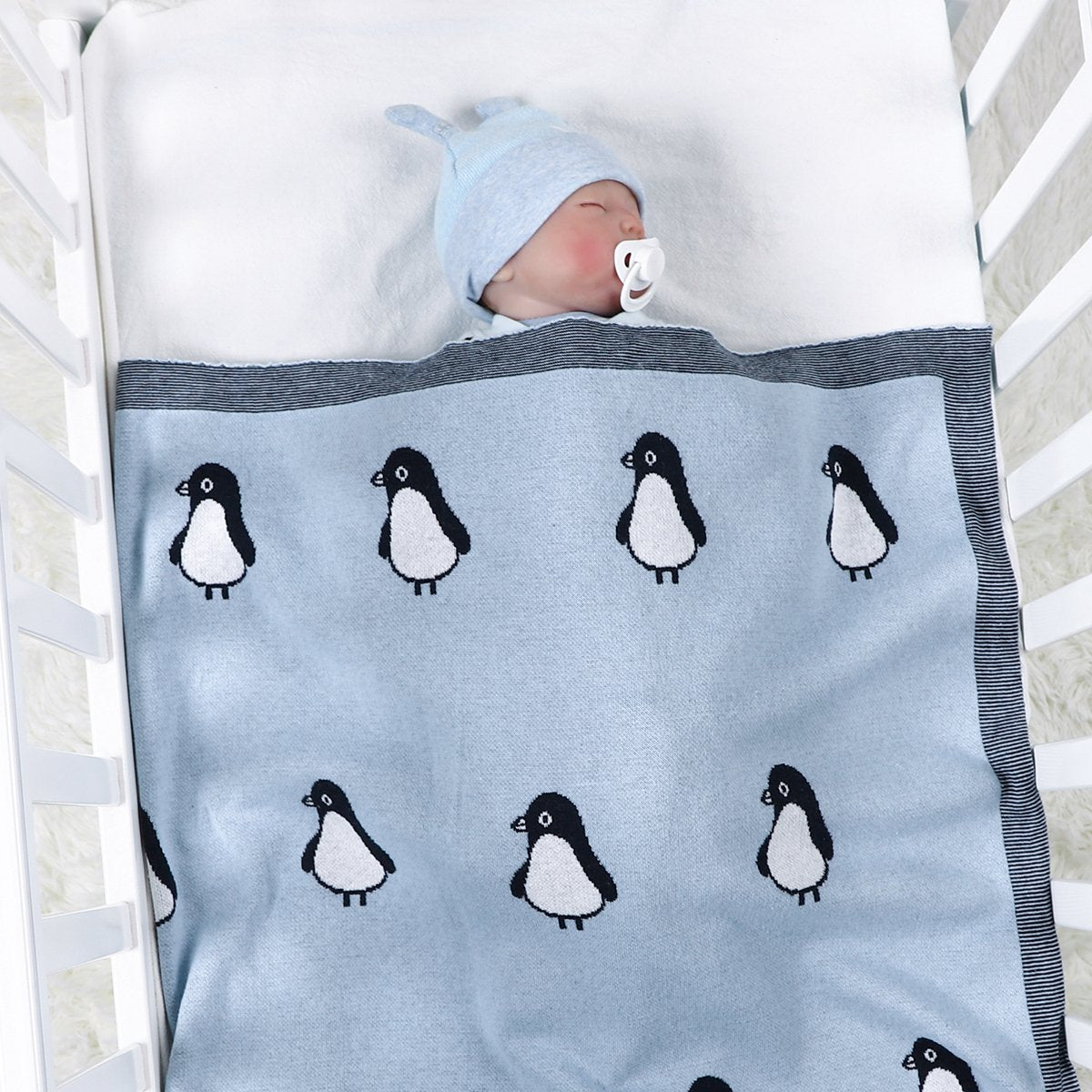 Penguin Jacquard Blanket For Babies And Toddlers Wholesale Baby Clothes