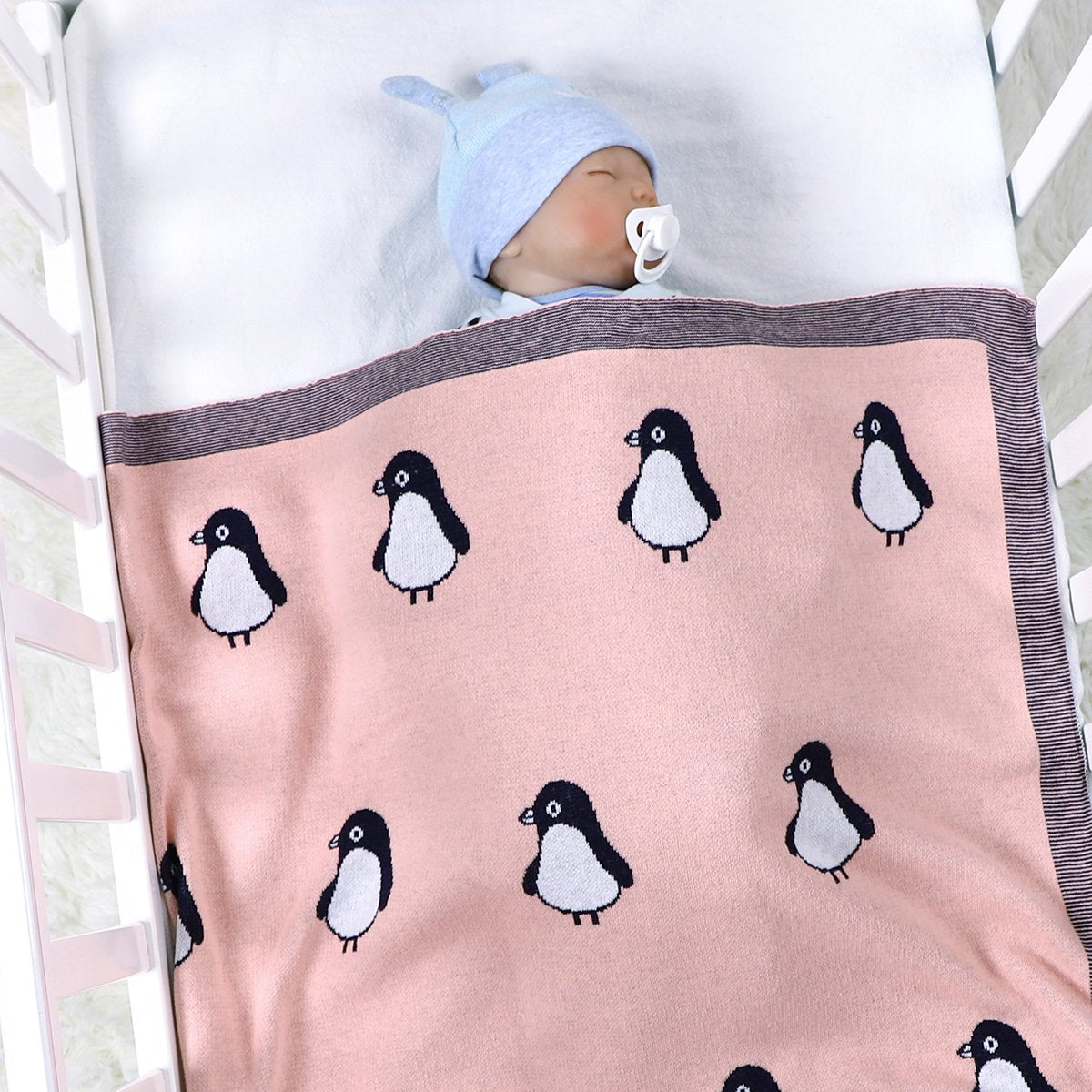 Penguin Jacquard Blanket For Babies And Toddlers Wholesale Baby Clothes