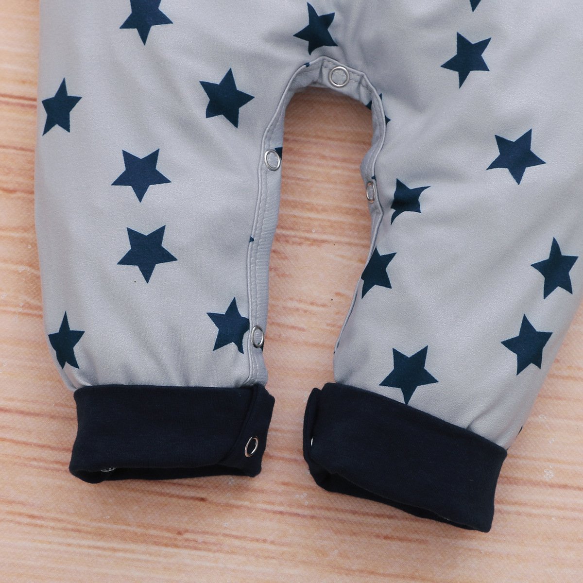 Baby Boys Star Long Sleeve Romper wholesale baby