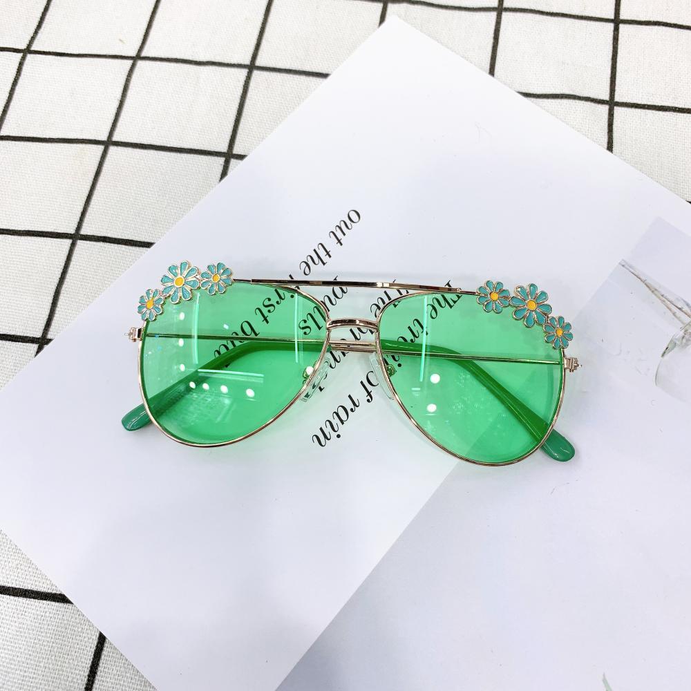 Summer Children's Fashion Sunglasses Small Daisy Flowers Glasses Accessories Wholesale