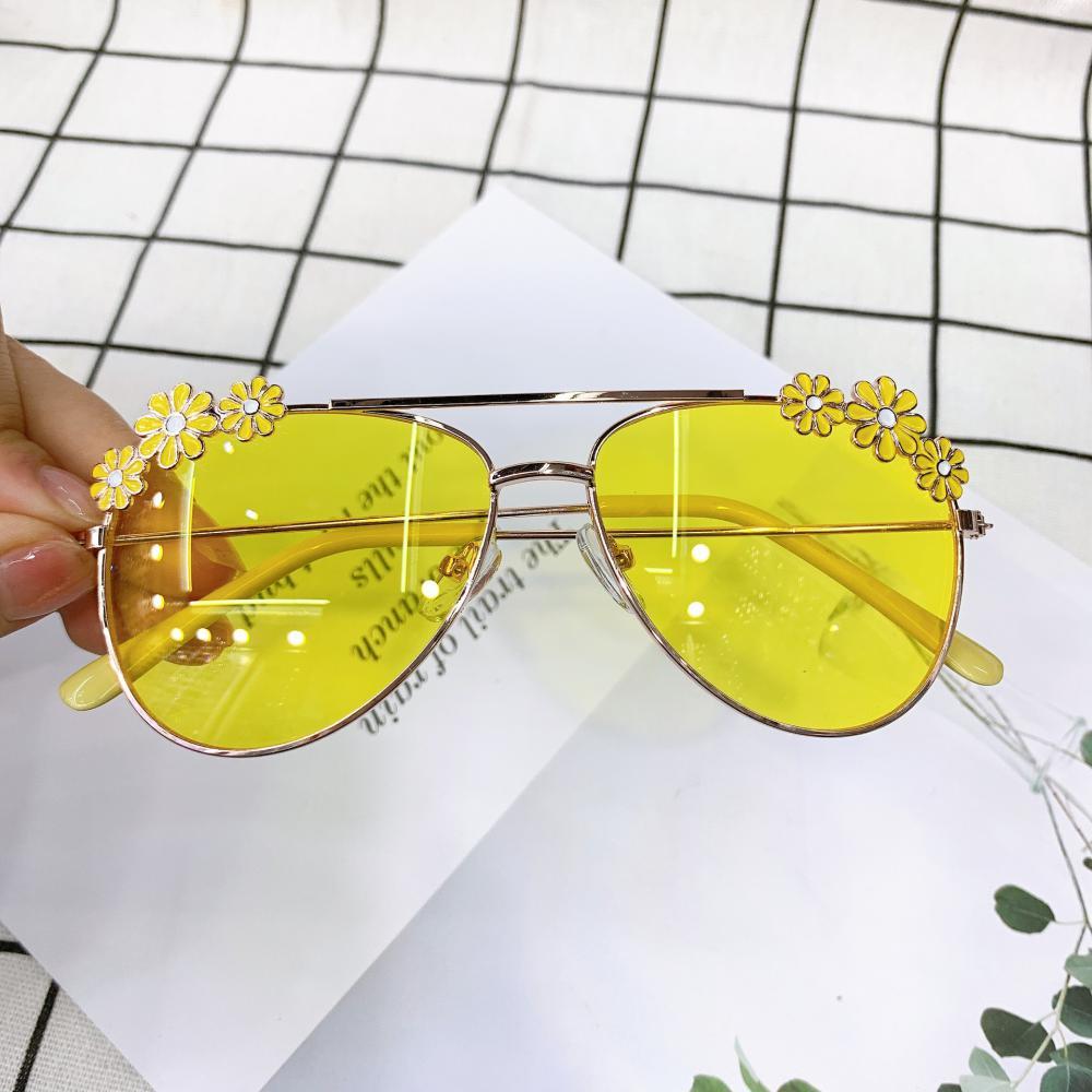 Summer Children's Fashion Sunglasses Small Daisy Flowers Glasses Accessories Wholesale