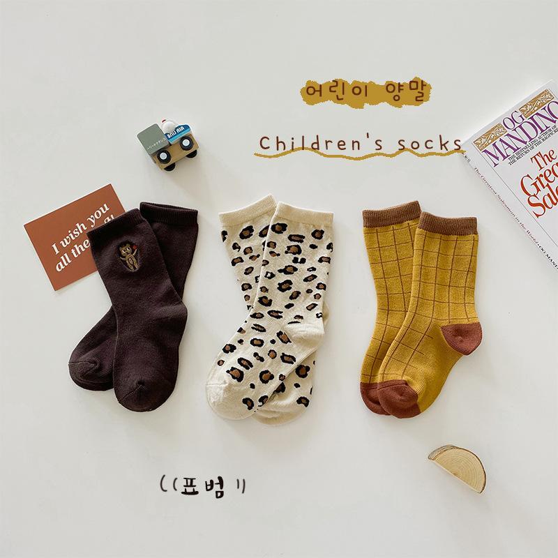 12Pairs+ Cartoon bear embroidery cotton children's socks Wholesale