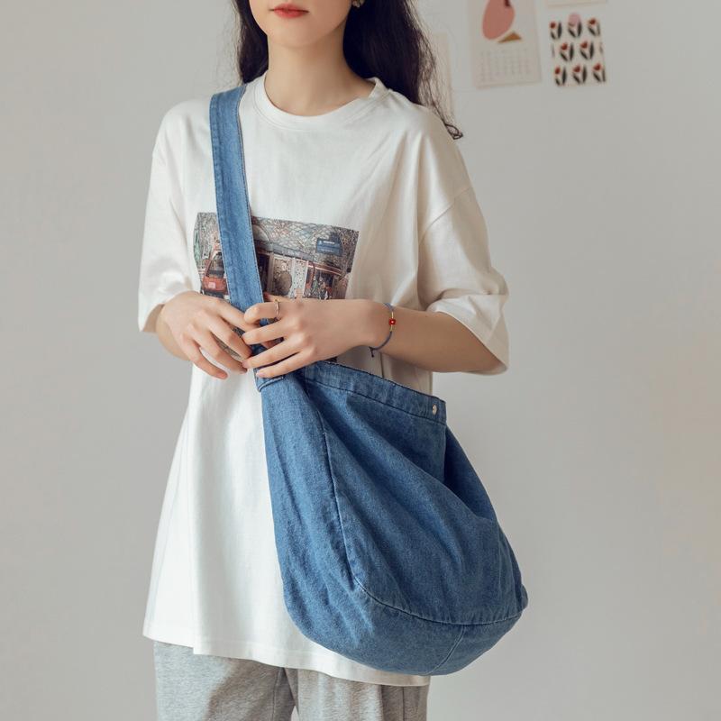 MOQ 3PCS Large Capacity Denim Crossbody Bag Wholesale