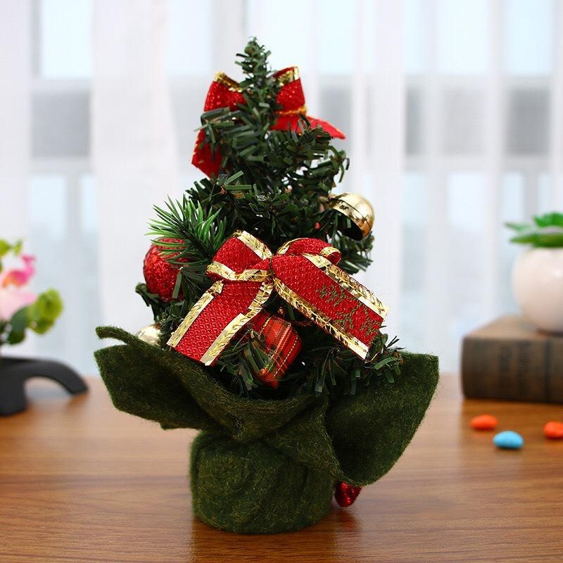 MOQ:6PCS Christmas Tree Shaped Art Decoration Wholesale