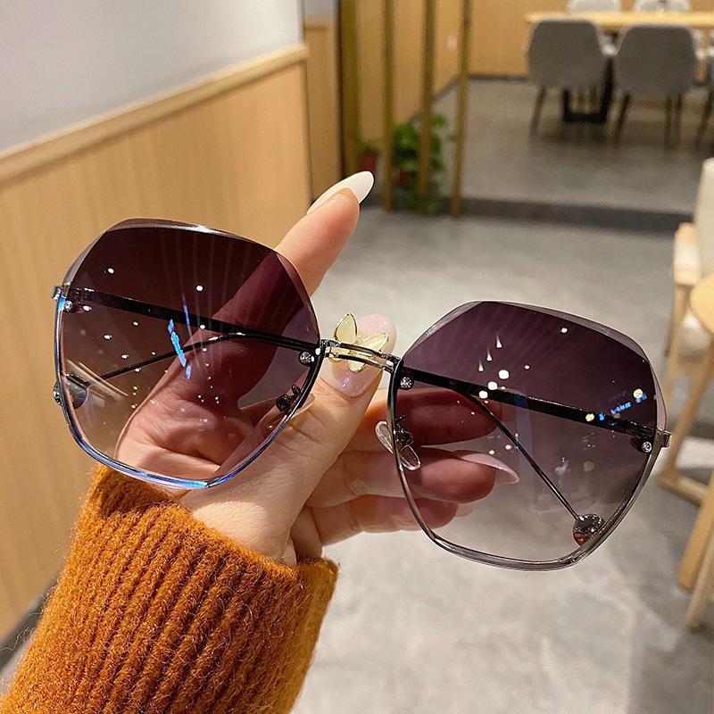 MOQ 3PCS No frame cut edge UV Sunglasses wholesale