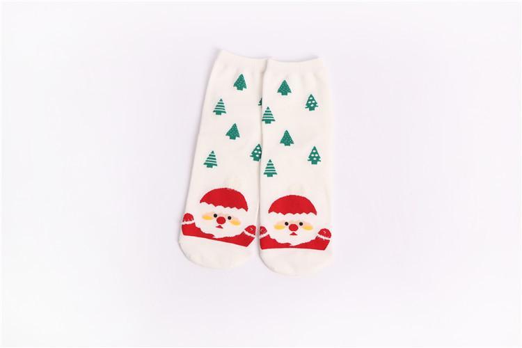 MOQ 10 pairs/2groups Christmas Heart Print Crew Socks Wholesale