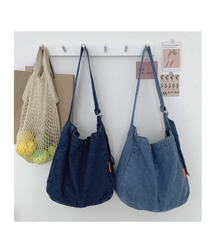 MOQ 3PCS Large Capacity Denim Crossbody Bag Wholesale