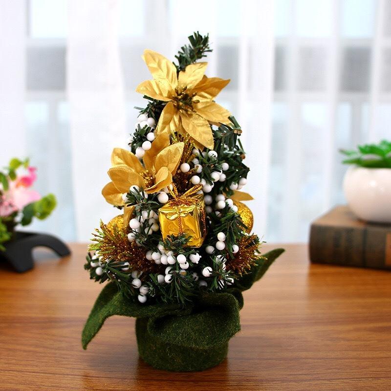 MOQ:6PCS Christmas Tree Shaped Art Decoration Wholesale