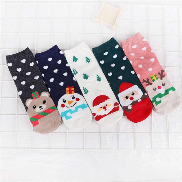 MOQ 10 pairs/2groups Christmas Heart Print Crew Socks Wholesale