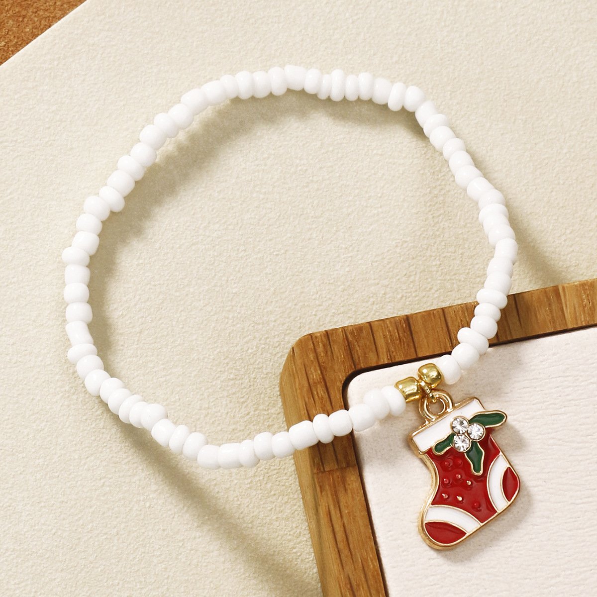 MOQ:6PCS Christmas beaded pendant bracelet jewelry wholesale