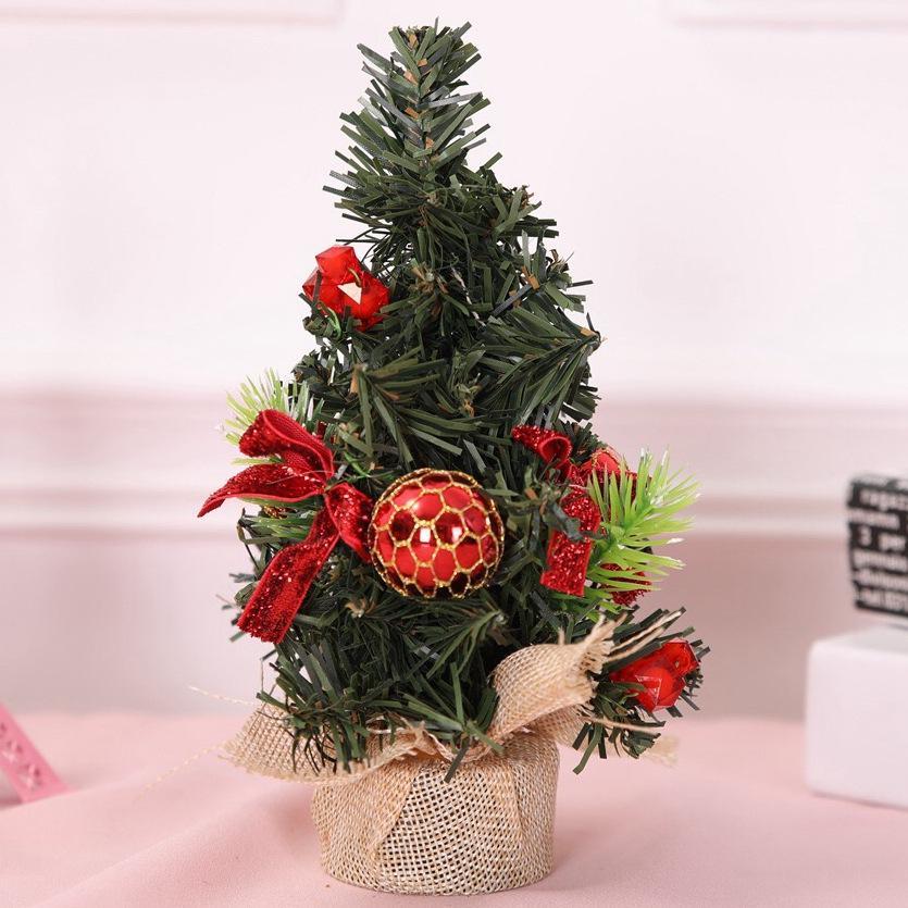 MOQ:6PCS Christmas Tree Shaped Art Decoration Wholesale